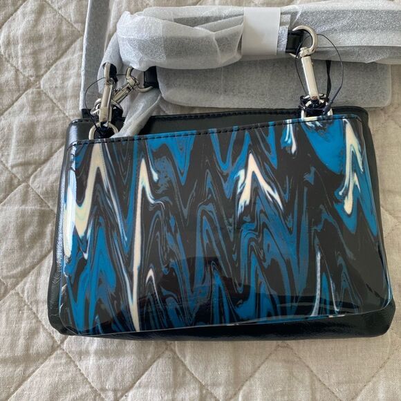 💼NWT Malibu Convertible Wristlet, Circus by Sam Edelman, Versatile, Multi Use - Picture 10 of 12